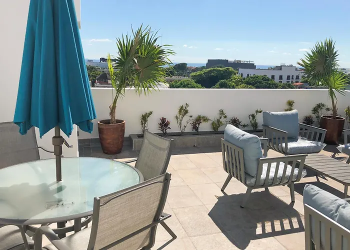 Apartment Luxe Top-floor Incredible Roof Pool At Complex *